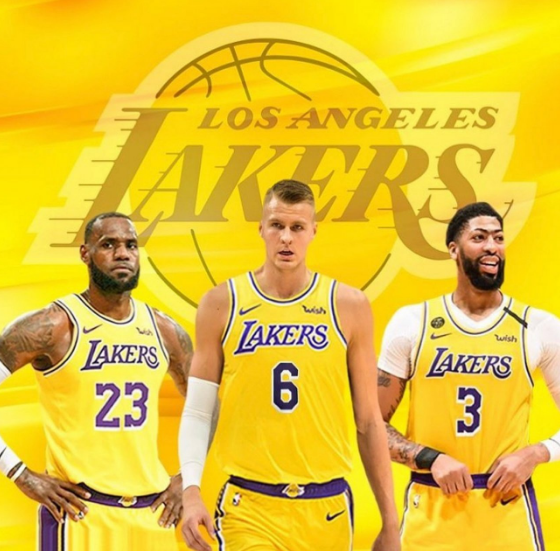  八村塁20+10，湖人胜开拓者