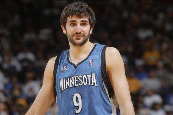  唐斯内外兼修统治禁区，森林狼轻取爵士  